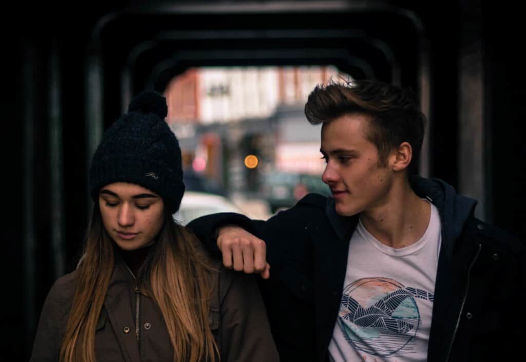 10 Ways to Move Out of the Friend Zone and Into A Relationship